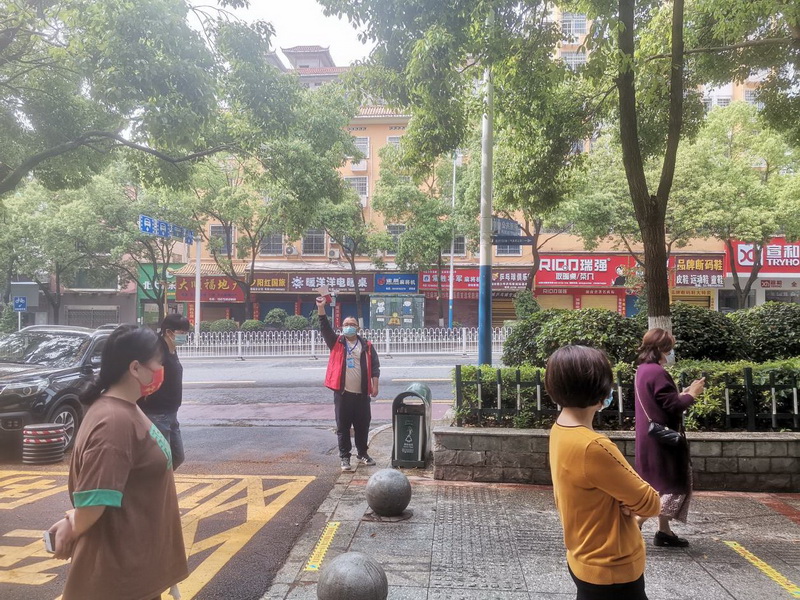 党旗引路同抗疫---邵阳市档案馆抗疫在行动(图2) 党旗引路同抗疫---邵阳市档案馆抗疫在行动