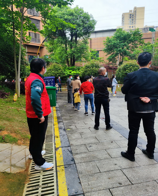 党旗引路同抗疫---邵阳市档案馆抗疫在行动(图3) 党旗引路同抗疫---邵阳市档案馆抗疫在行动